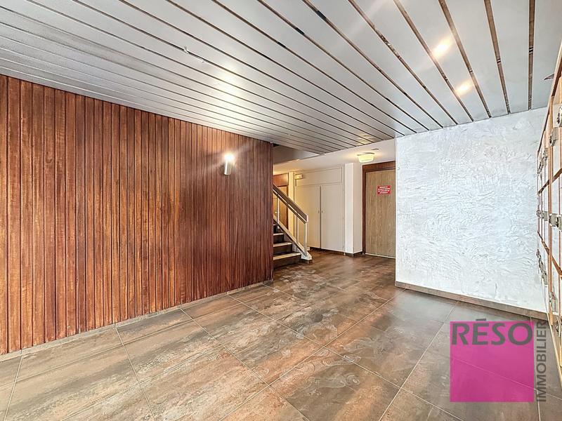 Appartement - 85 m² - 3 pièces