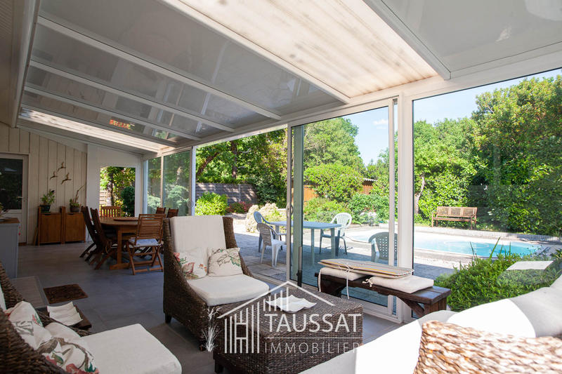 Maison - 137 m² - 5 pièces