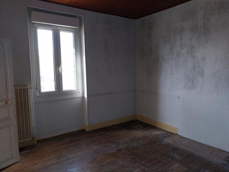 Maison - 74 m² - 5 pièces