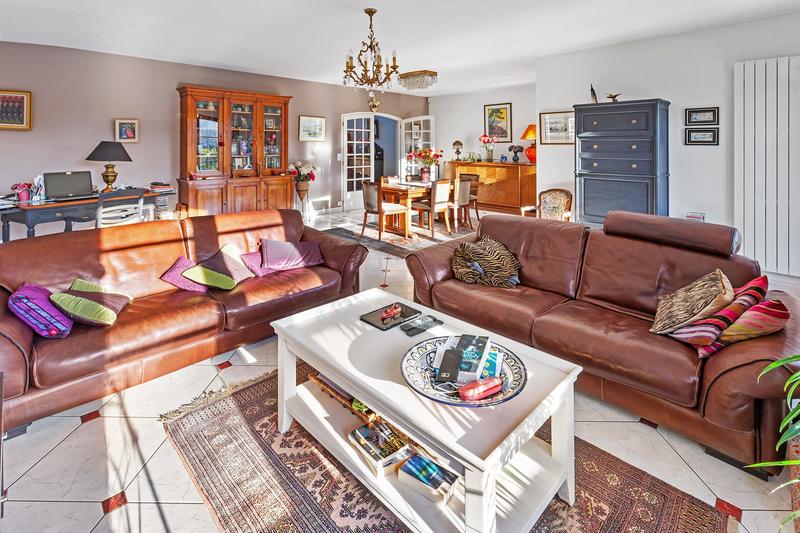 Maison - 187 m² - 6 pièces