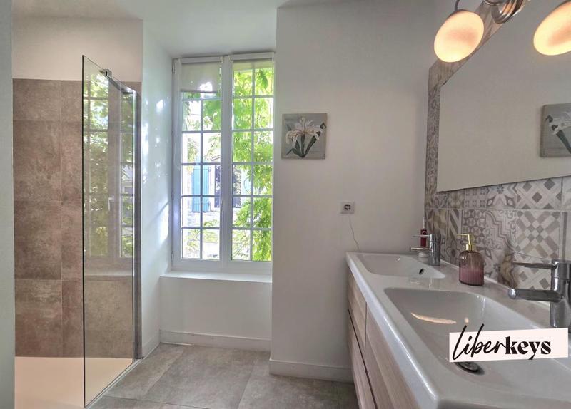 Maison de village - 192 m² - 6 pièces