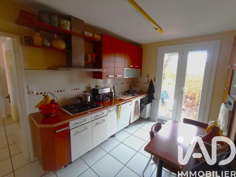 Maison - 92 m² - 5 pièces