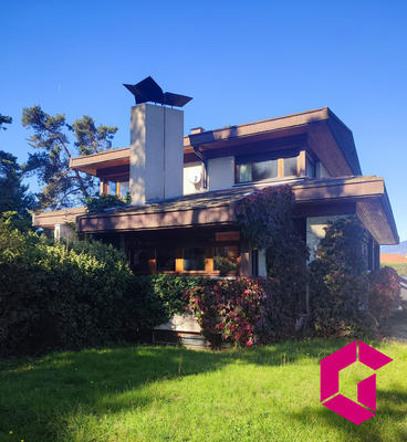 Villa - 250 m² - 11 pièces