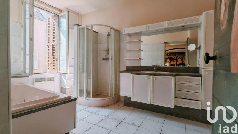 Maison de ville - 151 m² - 7 pièces