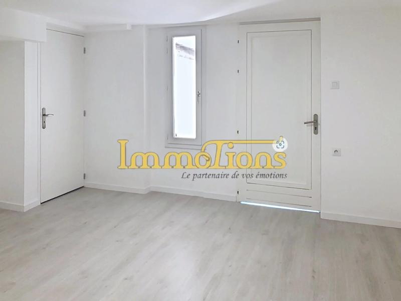 Maison - 205 m² - 7 pièces