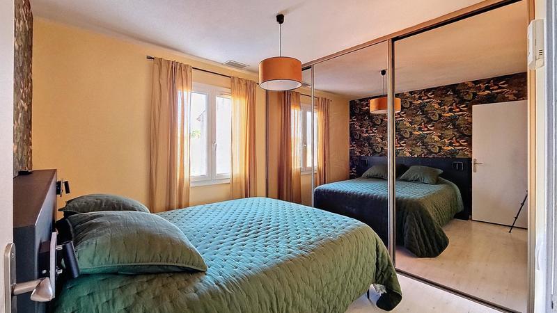 Maison - 101 m² - 5 pièces