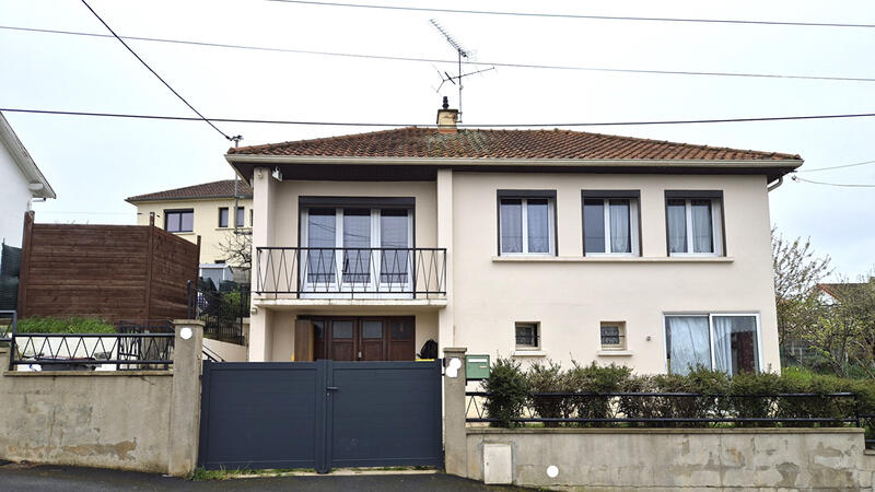 Maison - 105 m² - 3 pièces