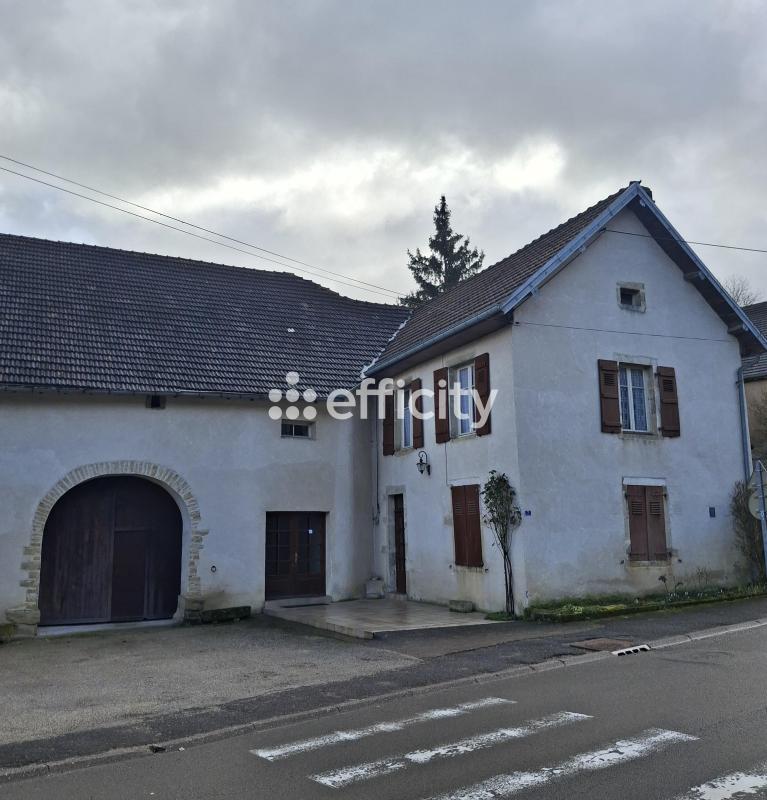 Maison - 215 m² - 9 pièces