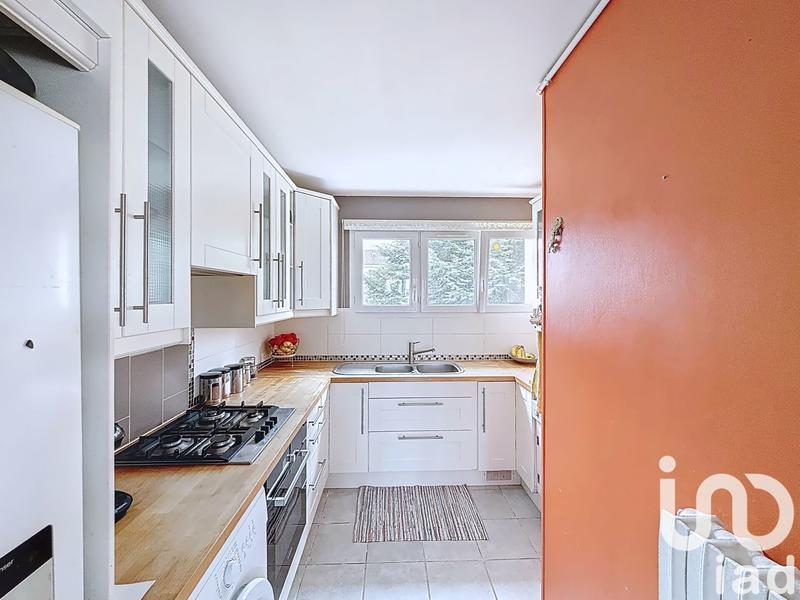 Appartement - 80 m² - 4 pièces