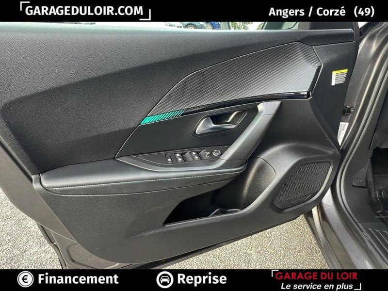 Peugeot 2008 II Bluehdi 130 s&amp;amp;S Eat8 Allure