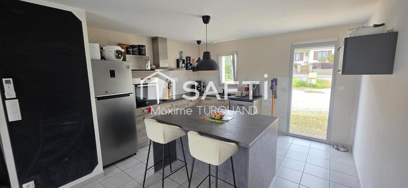 Maison - 93 m² - 4 pièces