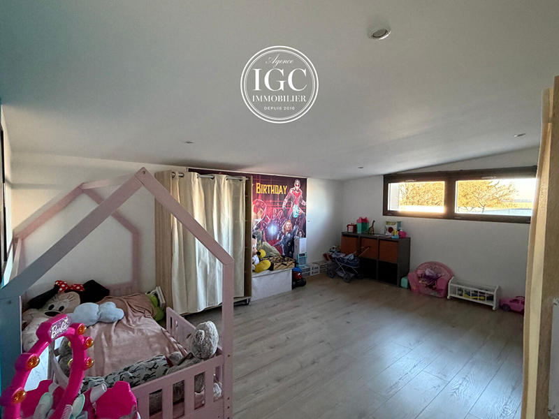 Appartement - 123 m² - 4 pièces