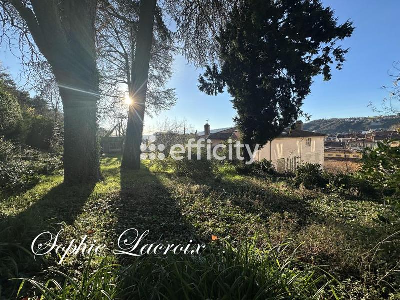 Appartement - 124 m² - 4 pièces