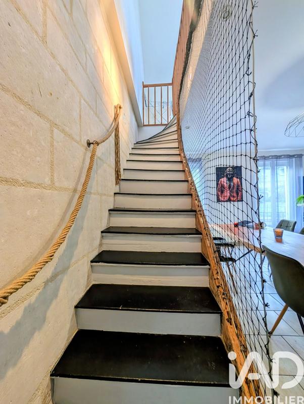 Appartement - 98 m² - 6 pièces