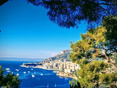 Maison - 300 m² - 5 pièces