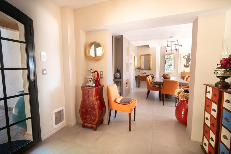 Maison - 268 m² - 7 pièces