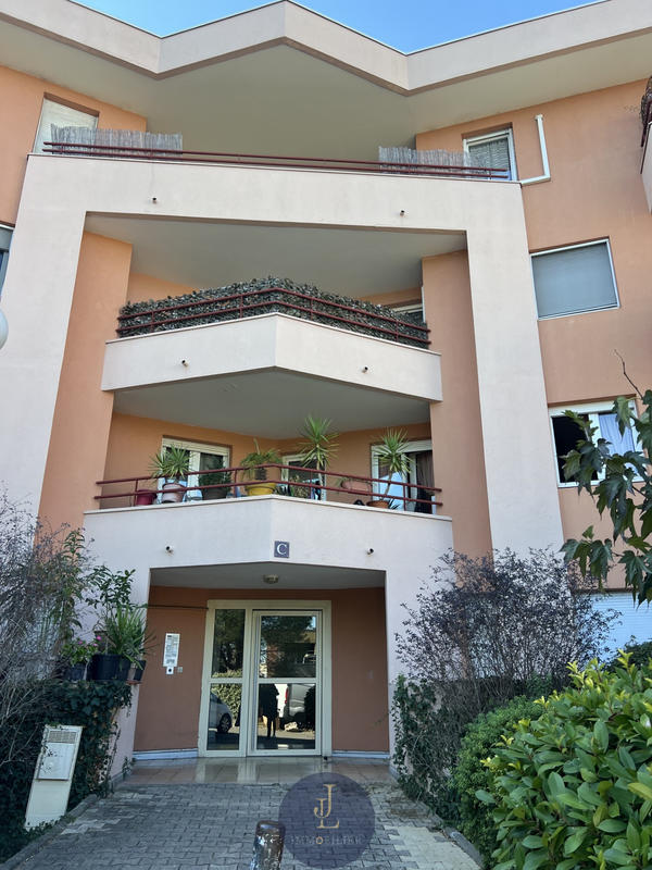 Appartement - 49 m² - 2 pièces