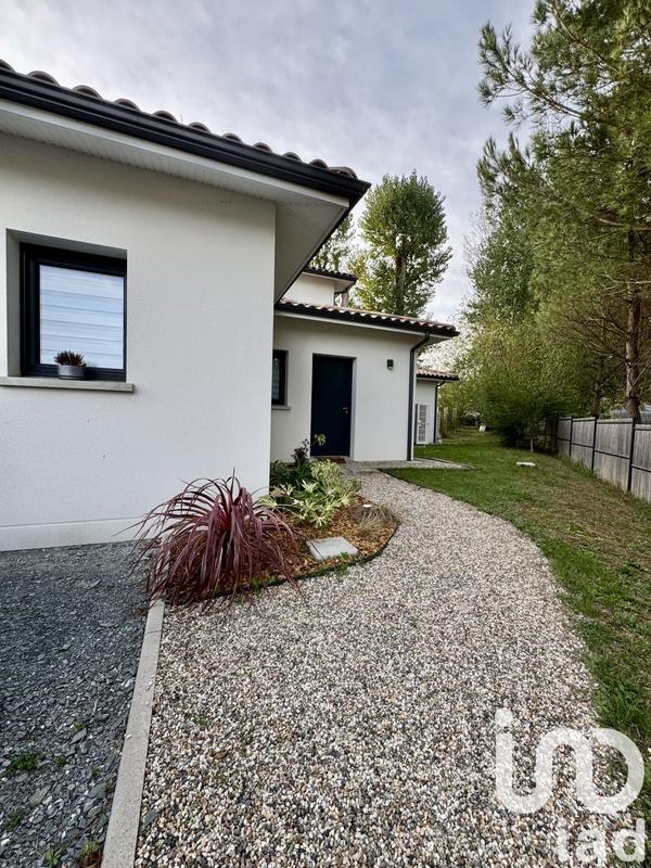 Maison - 138 m² - 5 pièces