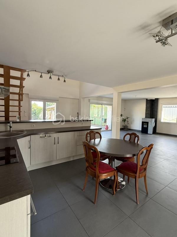 Longère - 220 m² - 5 pièces