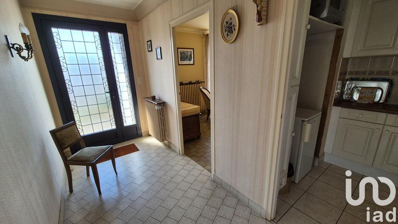 Maison - 99 m² - 5 pièces