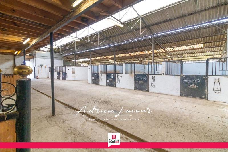 Maison - 165 m² - 8 pièces