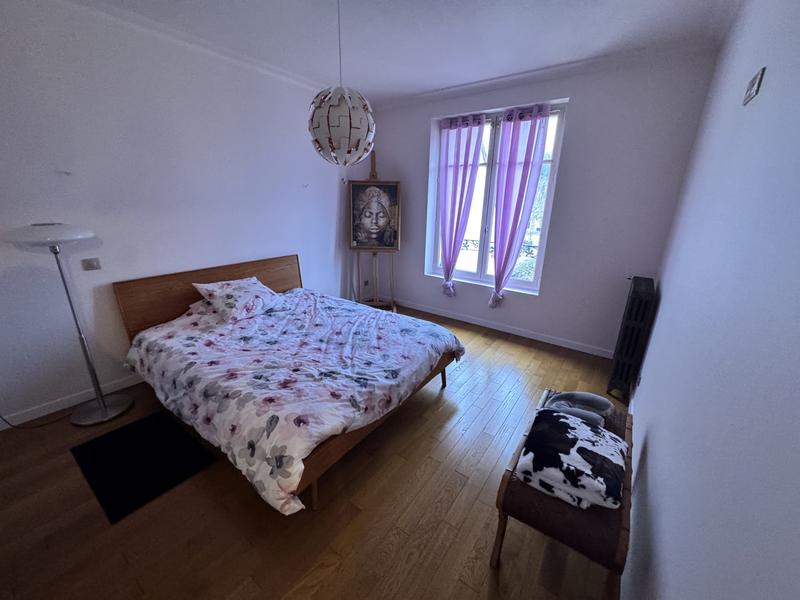 Maison traditionnelle - 195 m² - 6 pièces