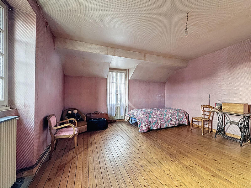 Maison - 98 m² - 4 pièces