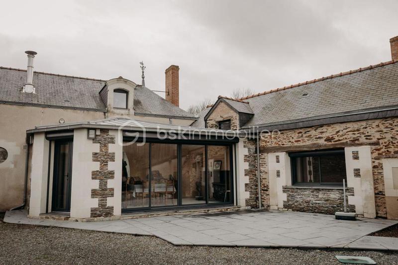 Maison ancienne - 132 m² - 6 pièces