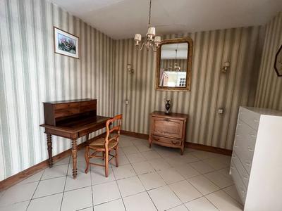 Maison - 190 m² - 6 pièces