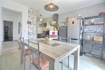 Maison - 120 m² - 6 pièces