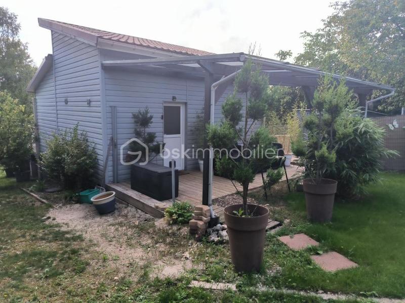 Maison - 240 m² - 10 pièces