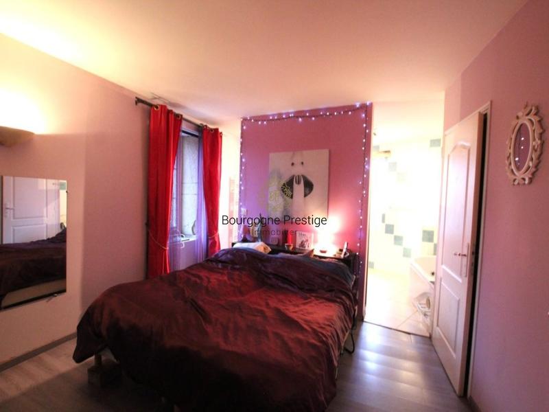 Maison de village - 104 m² - 3 pièces