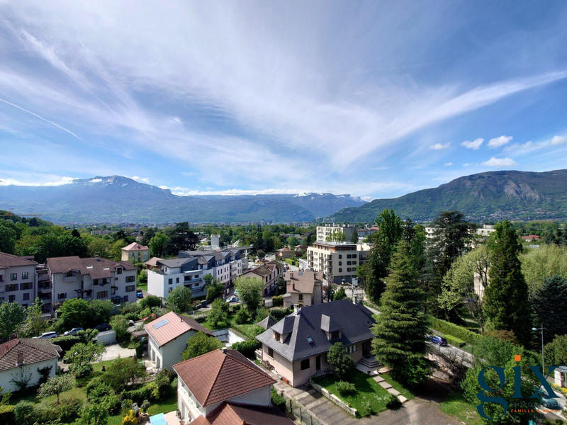 Appartement - 109 m² - 4 pièces