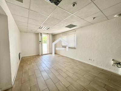 Local d'activités - 45 m²