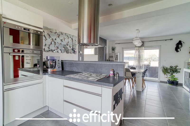 Maison - 130 m² - 5 pièces