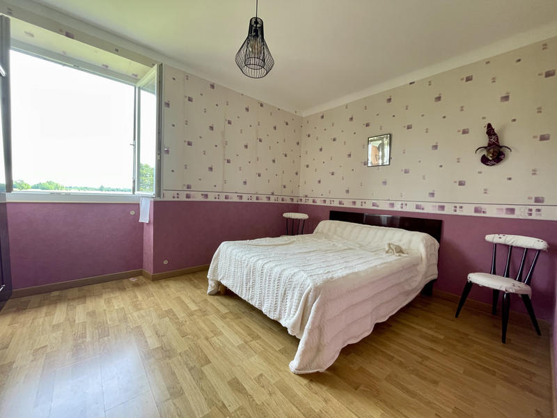 Maison - 190 m² - 5 pièces