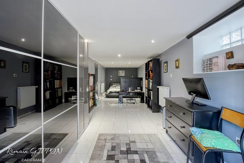 Maison - 107 m² - 6 pièces