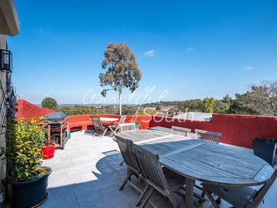 Villa - 263 m² - 5 pièces