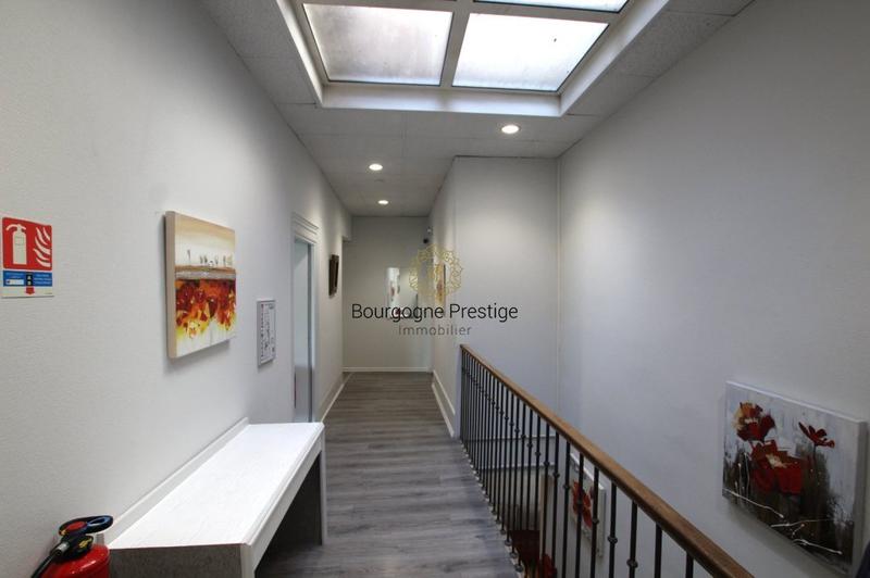 Immeuble - 365 m² - 13 pièces