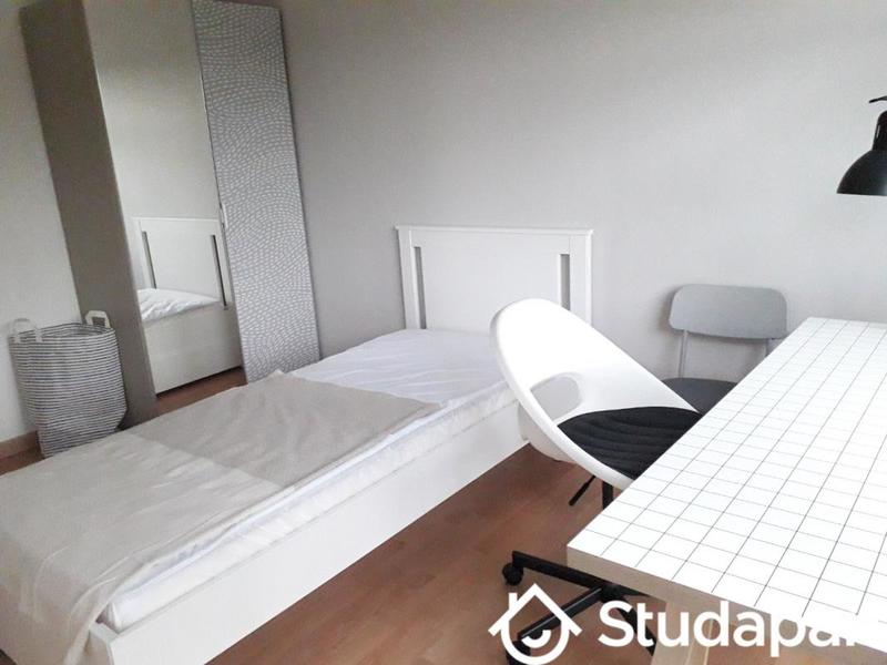 Appartement - 87 m² - 4 pièces