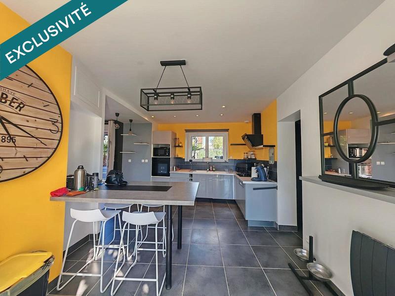 Maison - 144 m² - 6 pièces