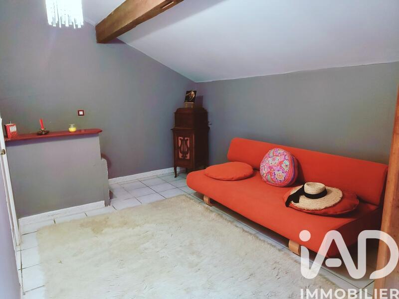 Maison - 453 m² - 20 pièces