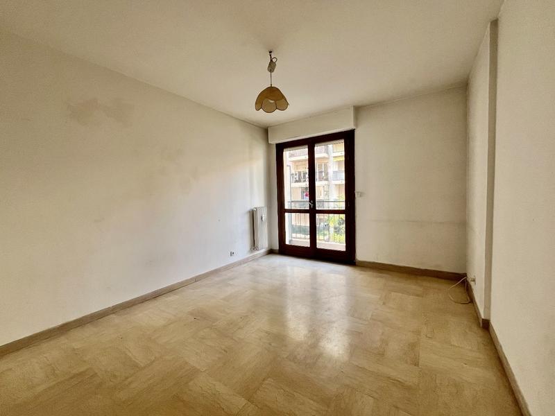 Appartement - 87 m² - 4 pièces