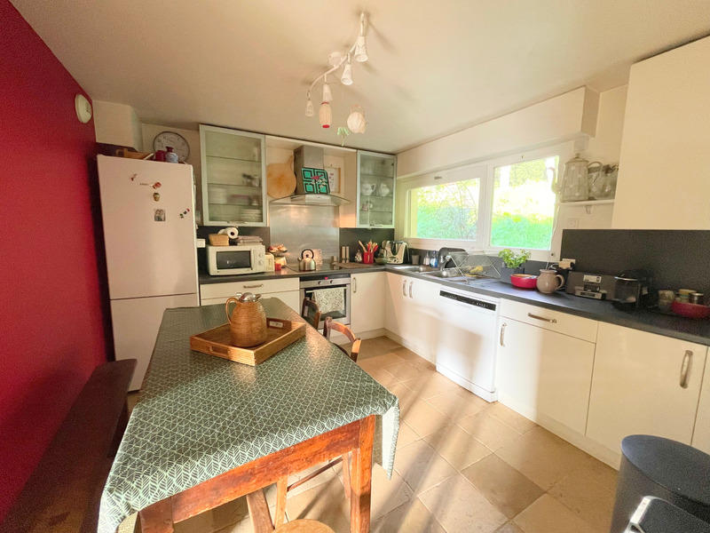 Appartement - 172 m² - 8 pièces