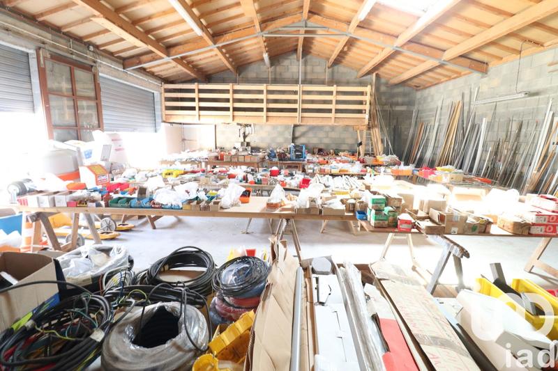 Maison - 238 m² - 7 pièces