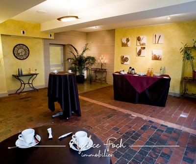 Immeuble - 1 051 m²