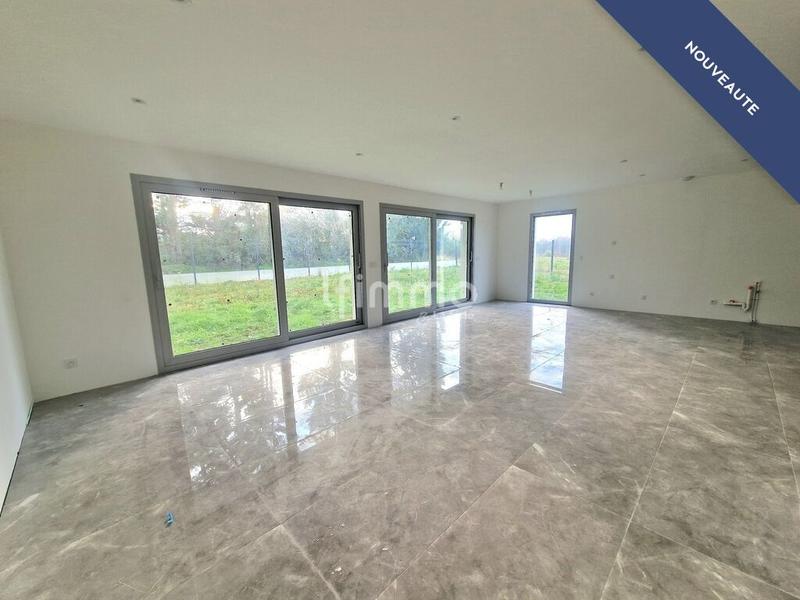 Maison - 145 m² - 4 pièces