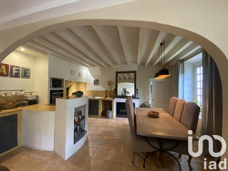 Maison - 241 m² - 6 pièces