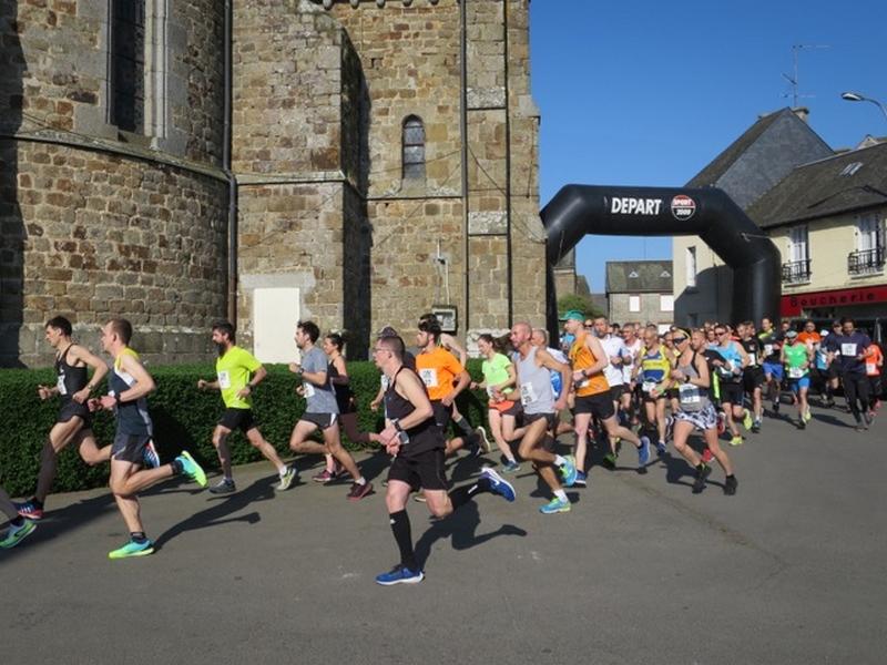 Course des poiriers en fleurs