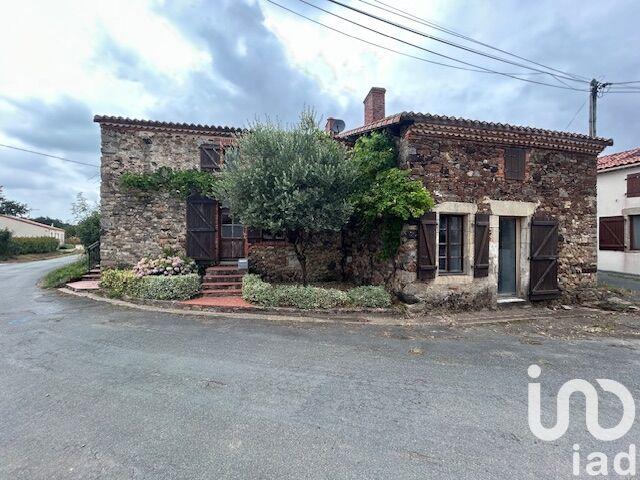 Maison de village - 146 m² - 6 pièces